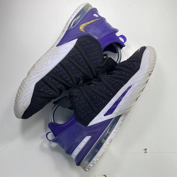 Nike Lebron Sz 5.5Y XVII GS Basketball Shoes Lakers Black CW2760-004 Youth - Picture 8 of 10